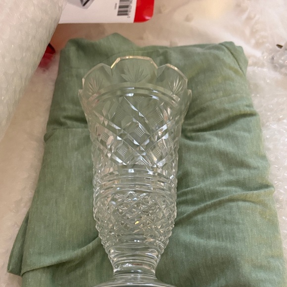 GEorgian strawberry Waterford vase